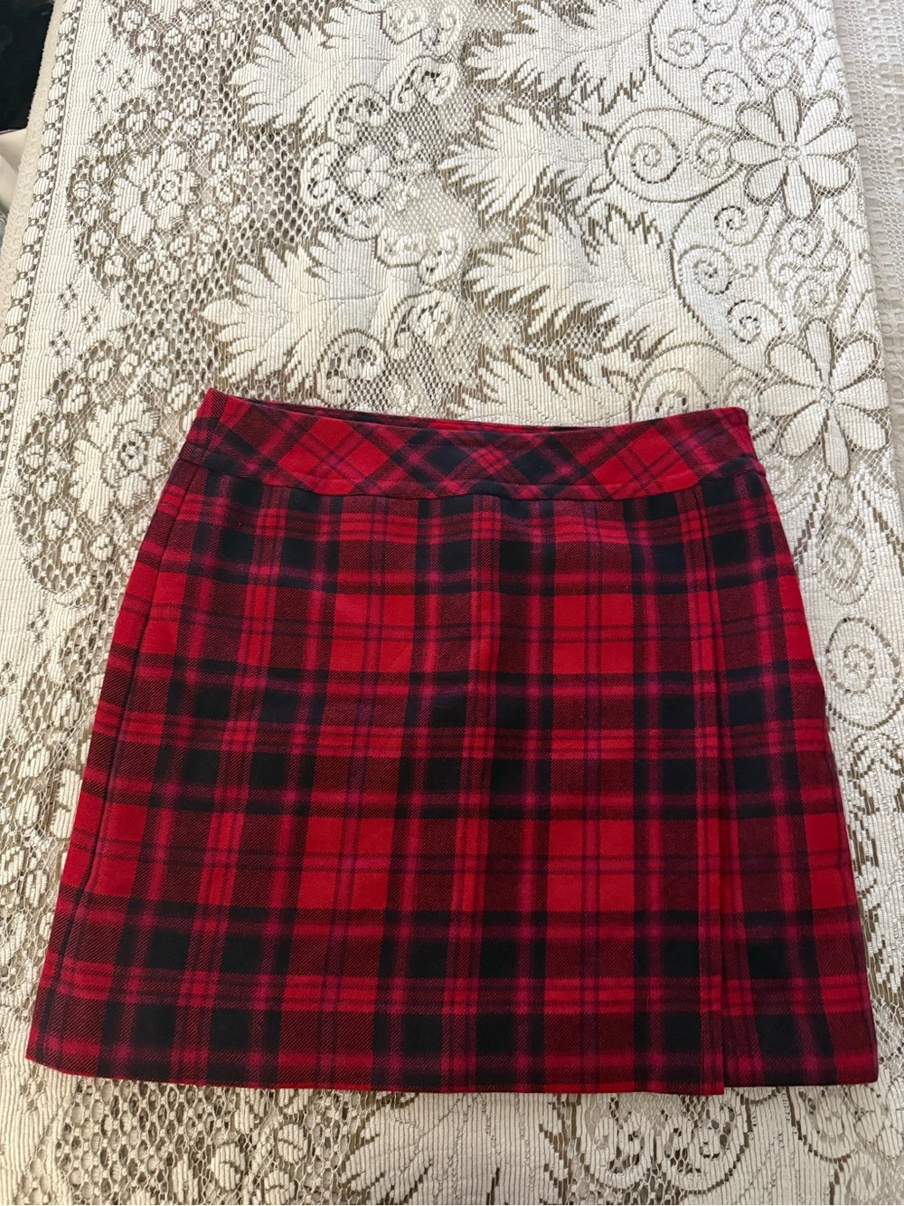 Talbots Red and Black Plaid Skirt- Size 8